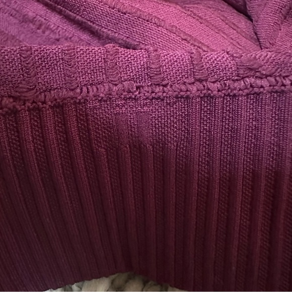 Lululemon Rest Less Pullover Magenta Size 4 - Picture 7 of 13